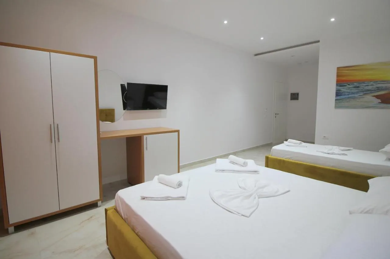 Moonshine Hotel Ksamil Apartment