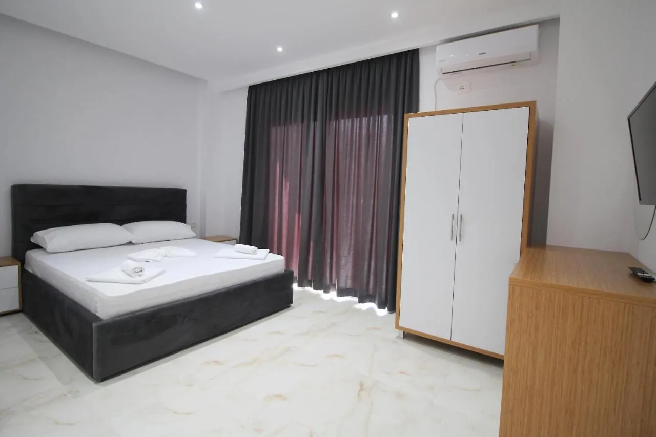 Moonshine Hotel Ksamil Apartment