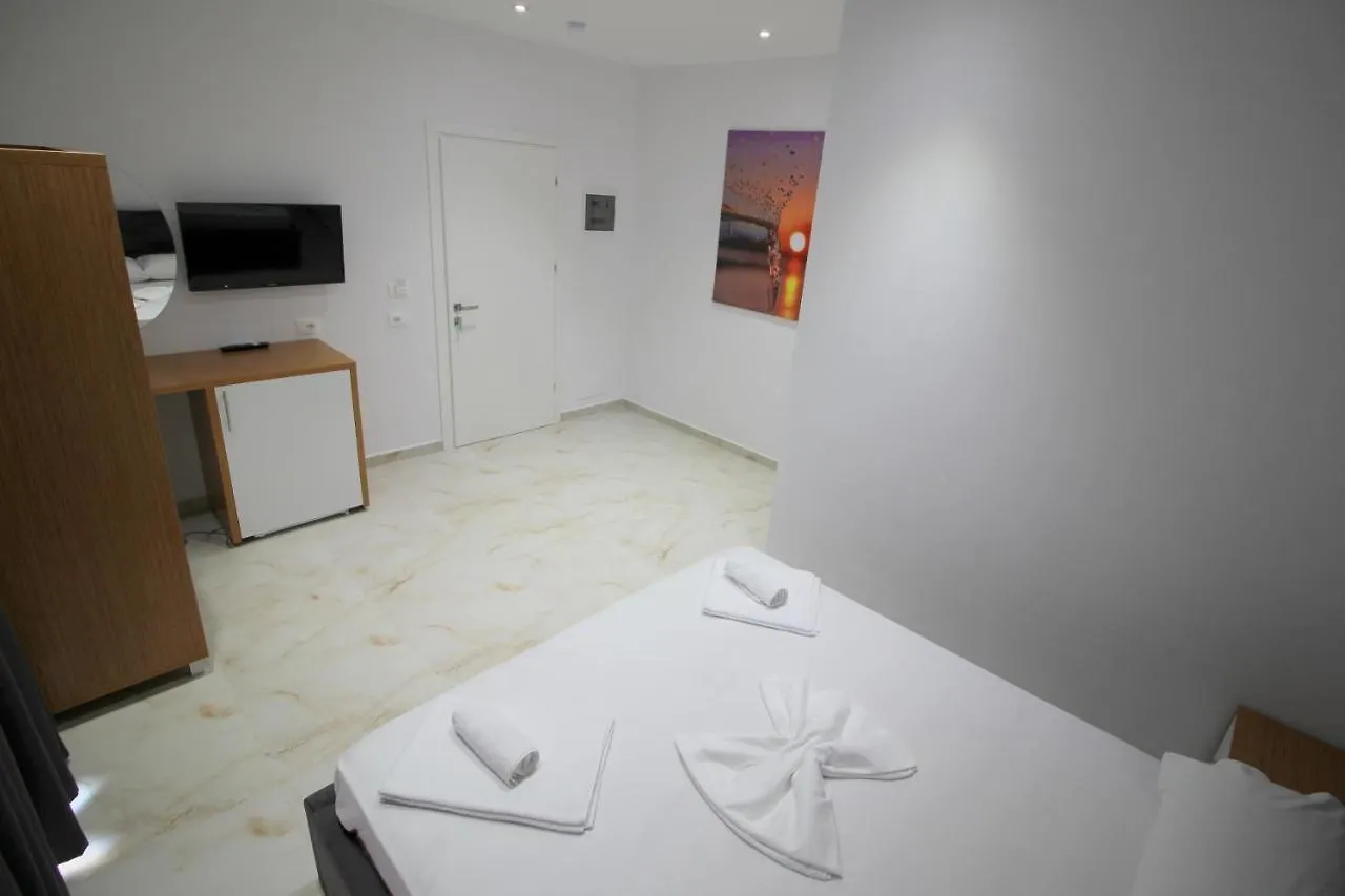 Apartment Moonshine Hotel Ksamil