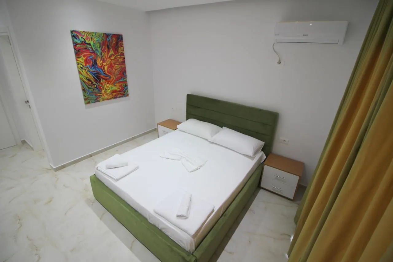 Moonshine Hotel Ksamil 0*,