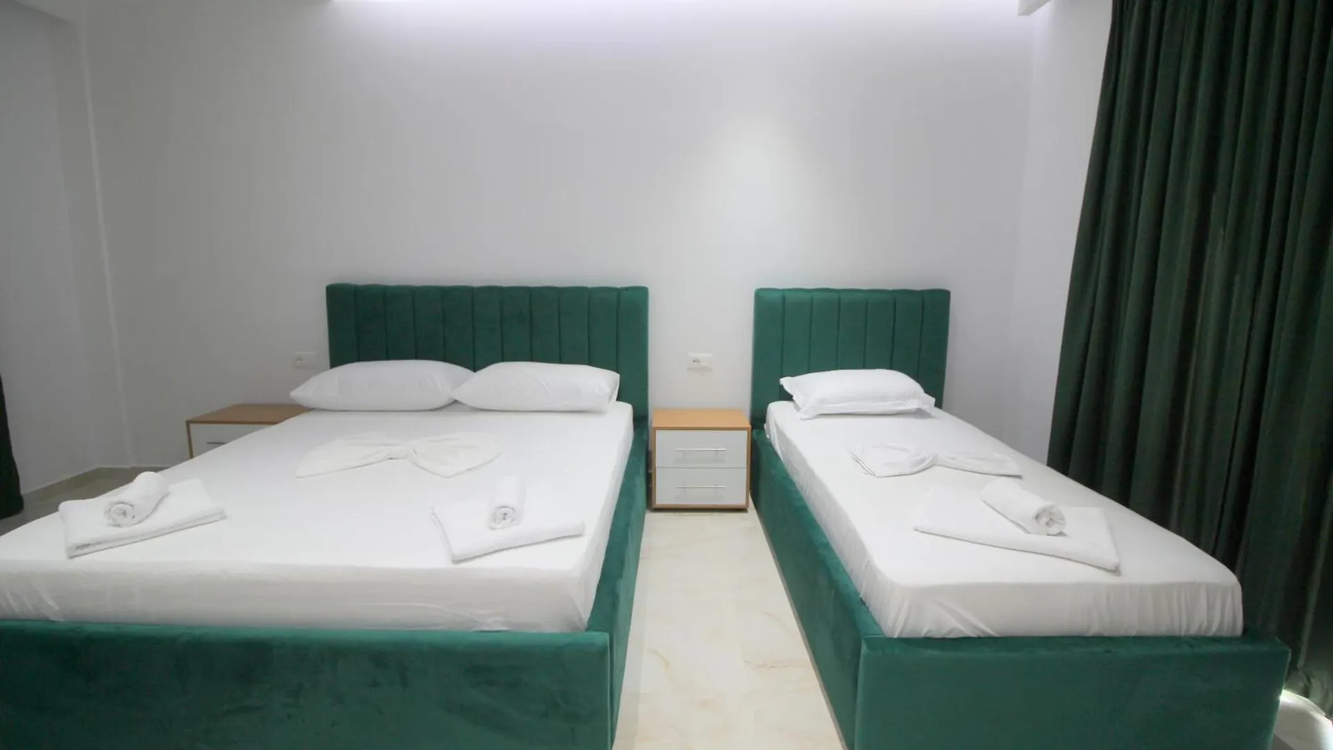Moonshine Hotel Ksamil Albania