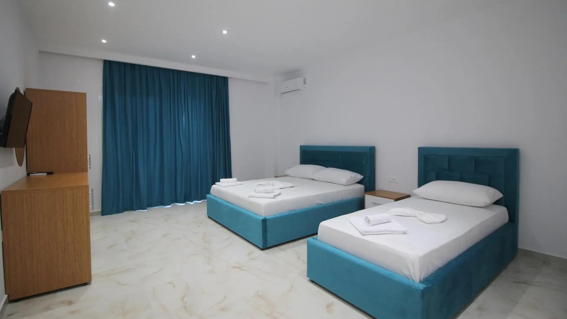 Moonshine Hotel Ksamil Albania