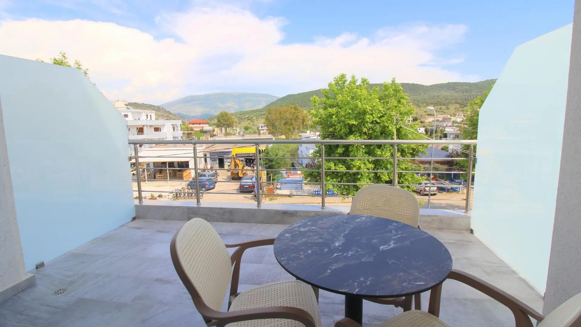 Moonshine Hotel Ksamil 0*,  Albania