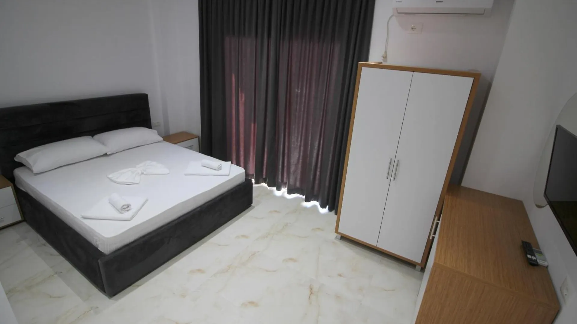 Moonshine Hotel Ksamil Apartment
